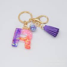resin key chain “r” letter