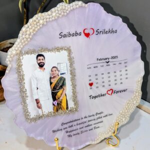 lavender love couple resin frame