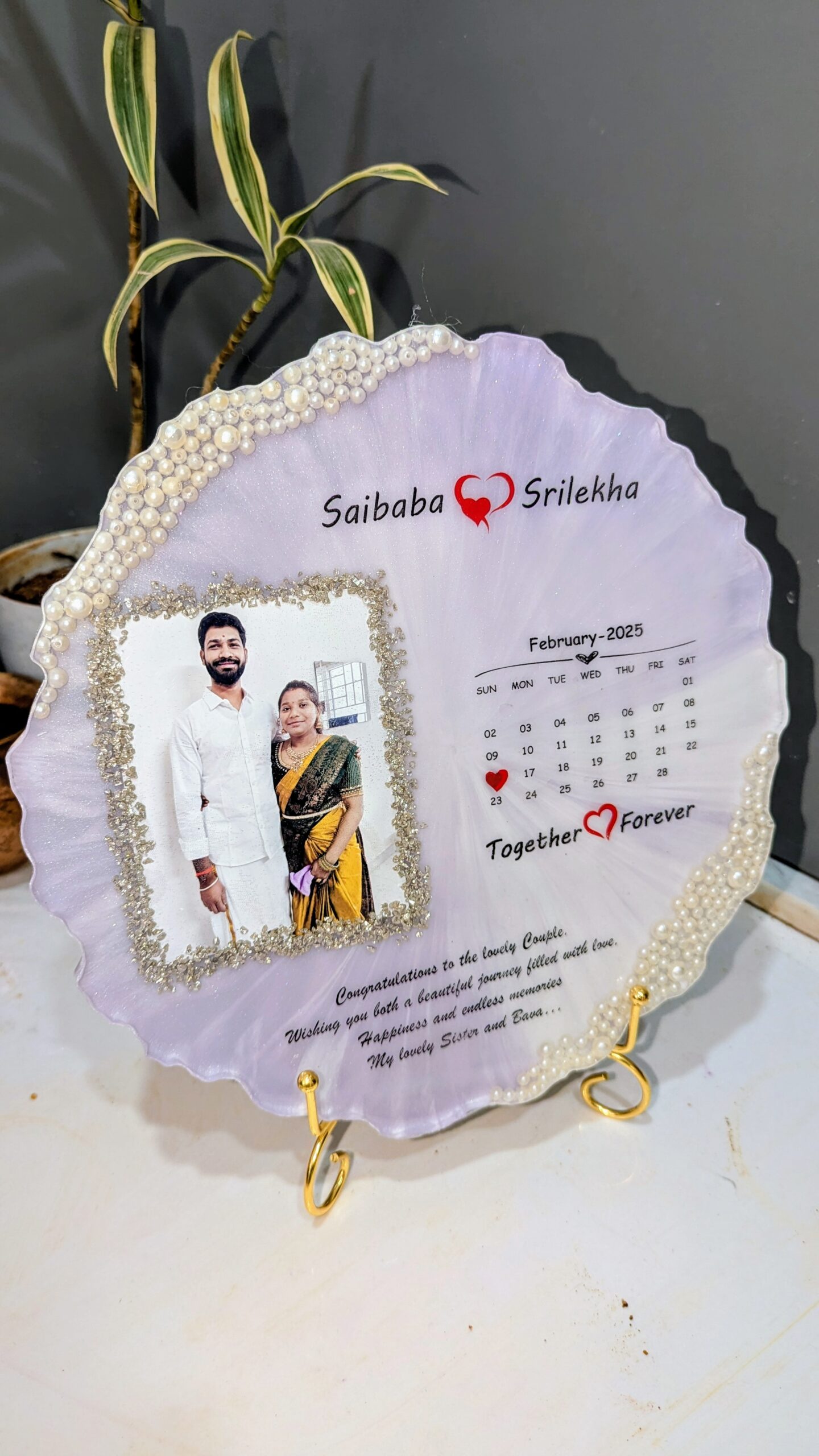 lavender love couple resin frame